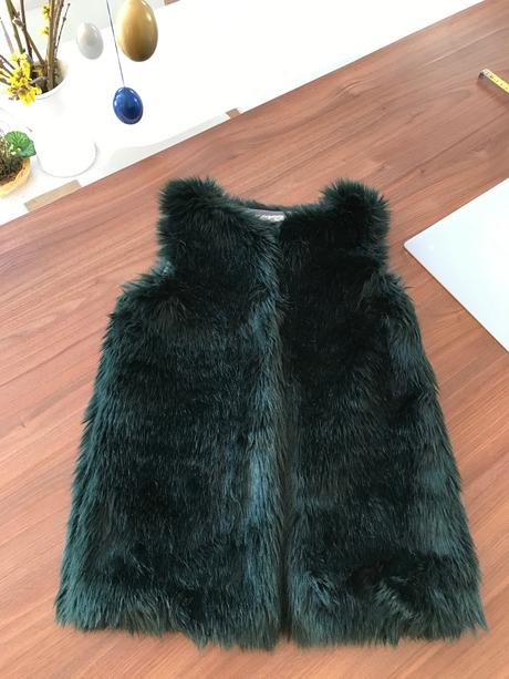 Chlpatá vesta top stav, next,116