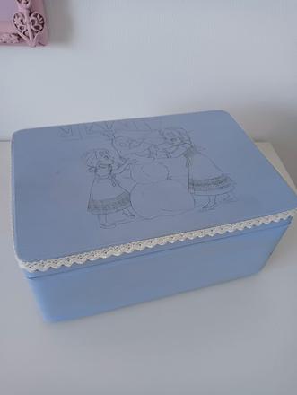 Drevené škatule na hračky,