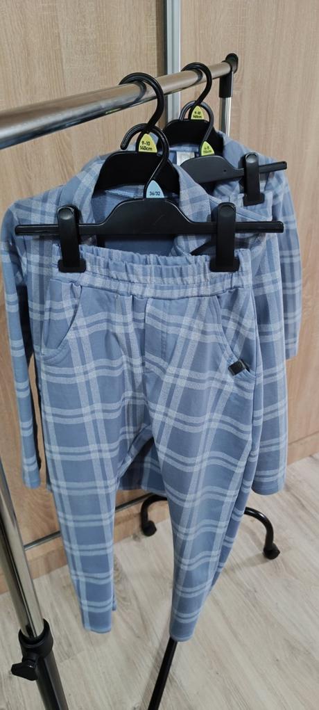 Chlapčenský oblek, 122