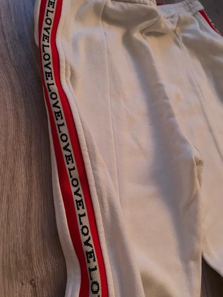 Tepláky šport love 6-8 rokov, h&m,128