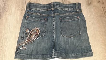 Rifľová sukňa zara výšivka, kamienky, zara,36
