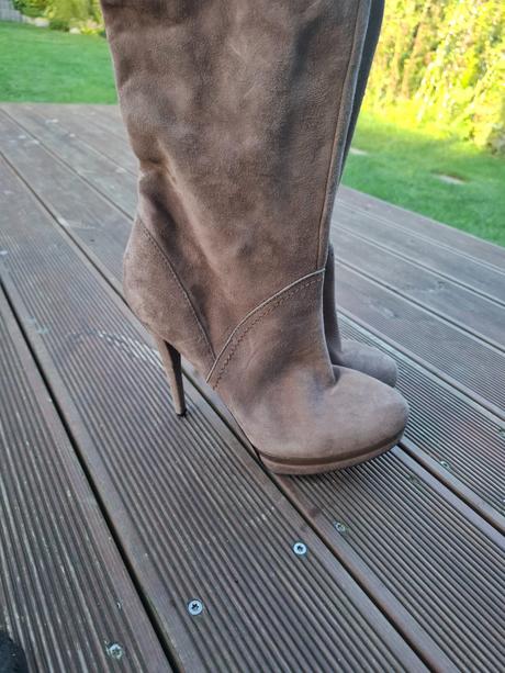 Vysoké kožené čižmy nad kolená (brusena koža), 38