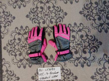 Dievčenské lyžiarske rukavice zn.lewro veľ.4-7rok., lewro,104