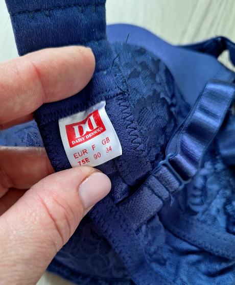 Podprsenka 75/e, 75e