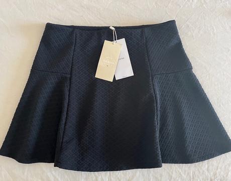 Bershka štrukturovaná sukňa vel.m-l, bershka,l / m