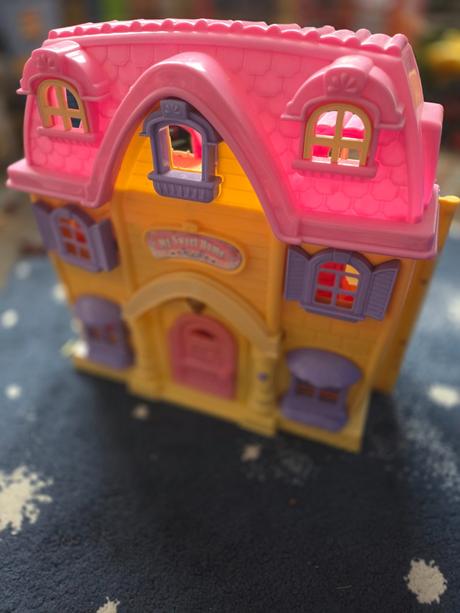 Domček pre babiky a stajne, 