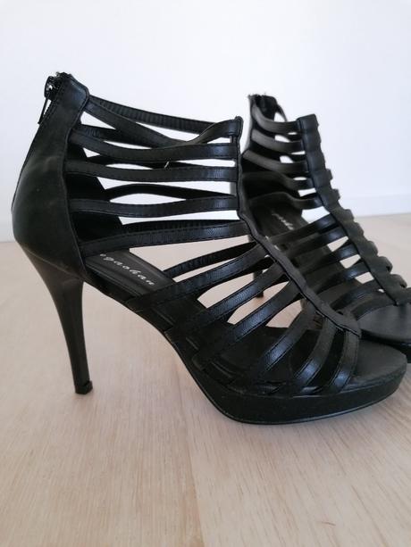 Sandále na opätku, 39