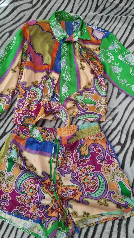 Saténový komplet, s