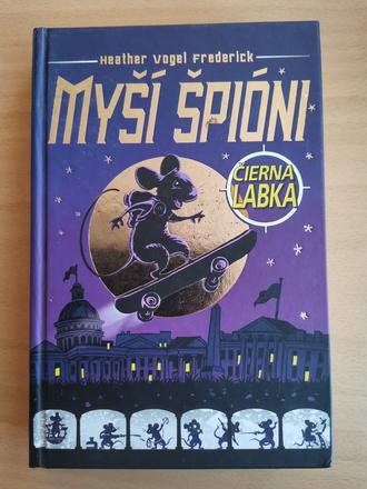 Myší špióni - čierna labka, 