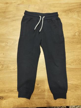 Tepláky zn. mayoral v. 98, mayoral,98