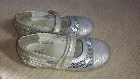 Strieborné topánočky, mothercare,25