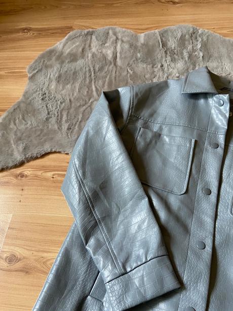 Modro-šedý kožák, primark,s