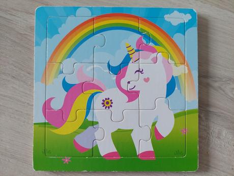 Detské drevené puzzle,