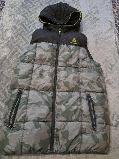 Teplá vesta, f&f,164