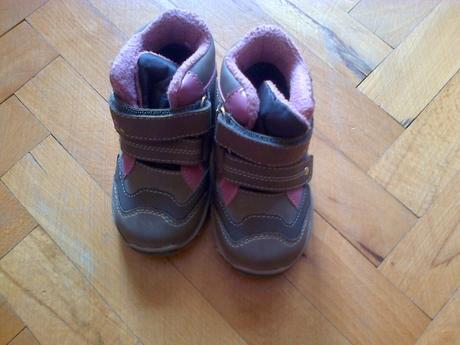 Botasky, deichmann,21