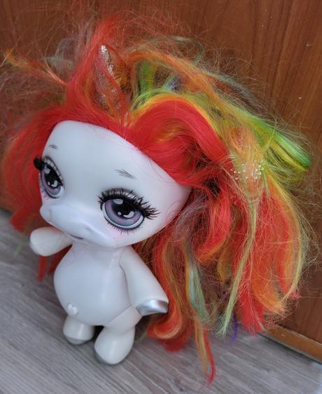 Rainbow brightstar poopsie surprise unicorn, 