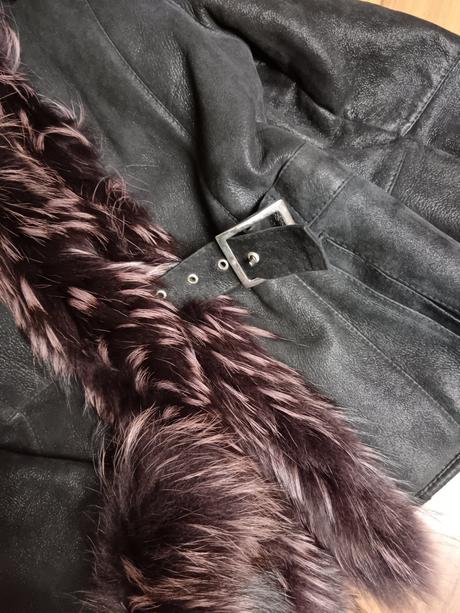 Krásny pravý kožuch, s