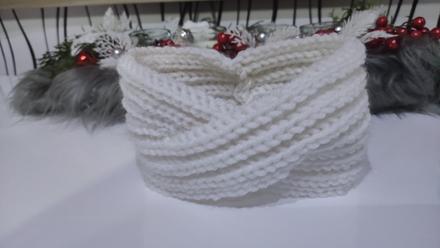 Biela teplá čelenka, 