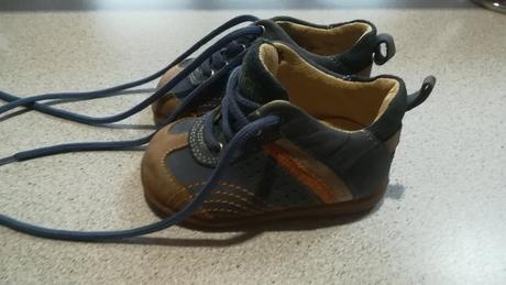 Predám topánočky, 19