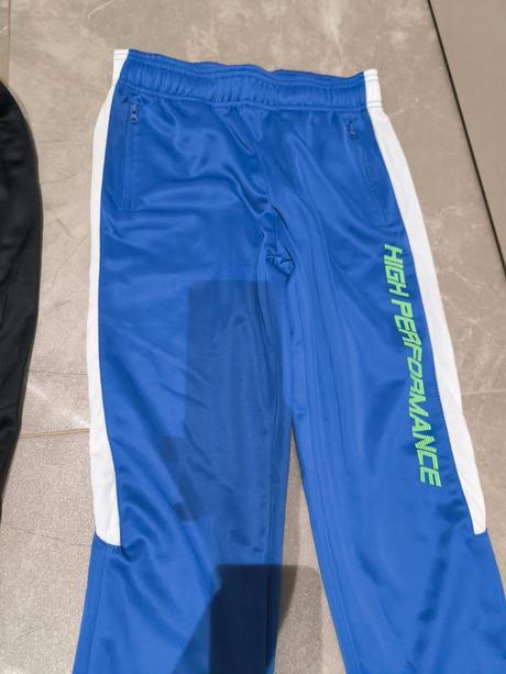 Nové športové tepláky z rakúska veľkosť 158/164 ,, 164