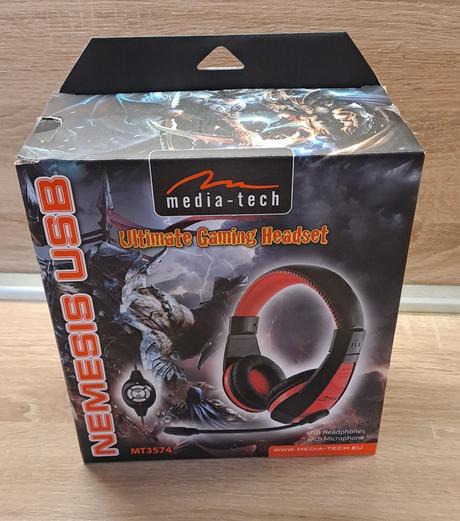 Slúchadlá s mikrofónom,