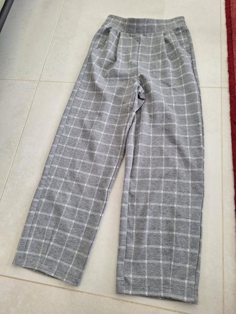 Predam nohavice, reserved,140