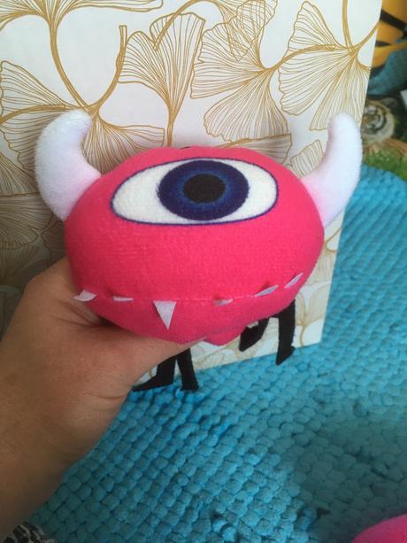 Bacil, šmolkovia a iné,