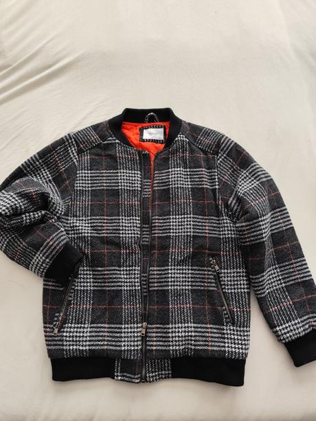 Bunda, reserved,164