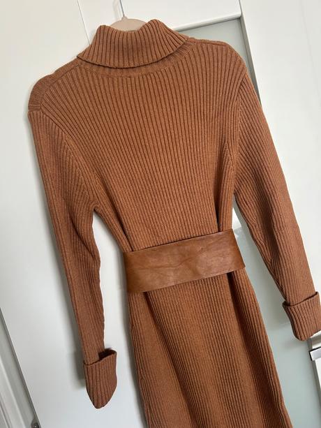 Rolákové zimné šaty, l