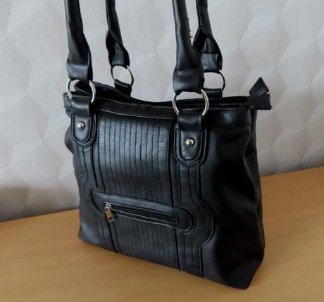 Čierna kabelka - väčšia,