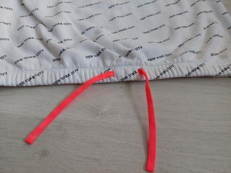 Kratšia mikina č.146-152, c&a,146