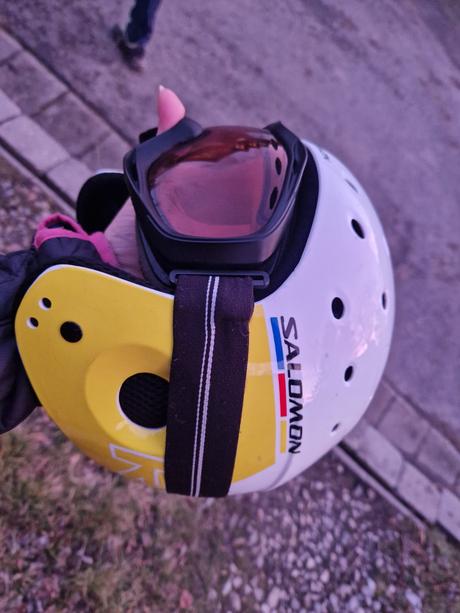 Detská lyžiarska prilba s okuliarmi, salomon,s