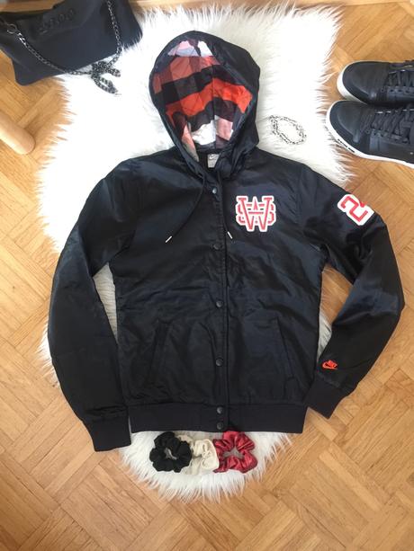 Nike saténová baseballová prechodná  bundicka-xs/s, nike,s