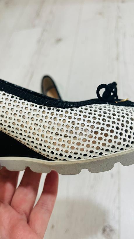 Bielo-čierne topánky 36 1/2, 36