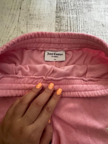 Dámske šortky juicy couture, xs