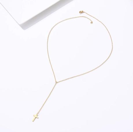 Retiazka s príveskom krížik,