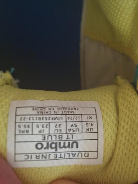Halovky umbro, umbro,37