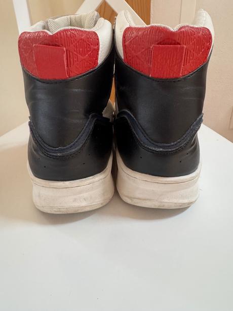 Členkové botasky kurt geiger 45, 45