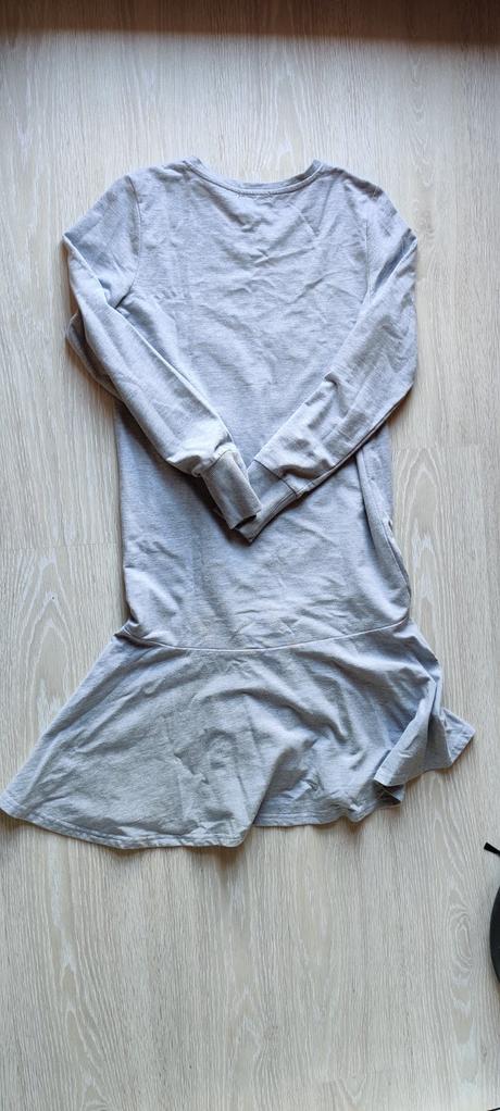 Teplakove saty, reserved,s