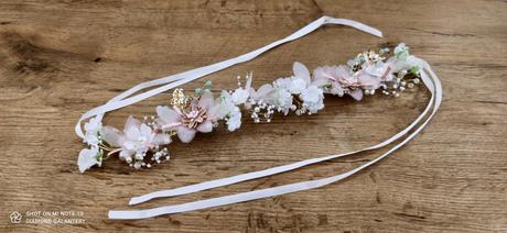 Ozdoba do vlasov - čelenka so stuhou - bielo ružov, 