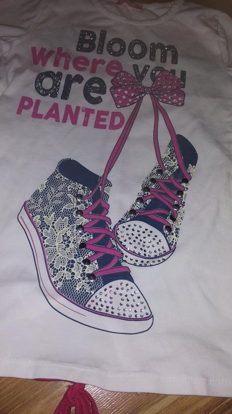 Moderné tričko takmer nenosené 122-128, 122