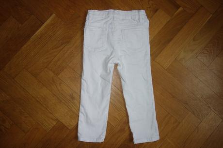 Rifle s vyšívkami na 4 roky , gap,104