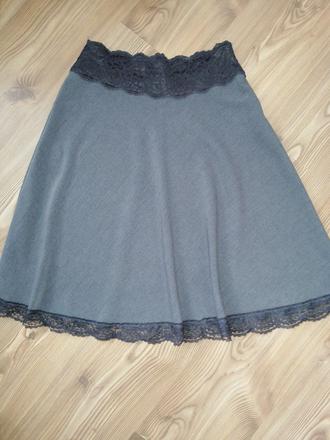 Min. nosena sukna induyco, s, s