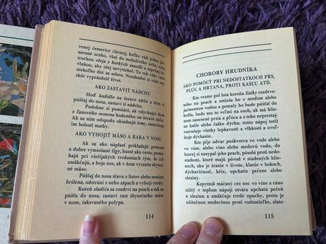 2 ks knižky o liečivých kvetoch,