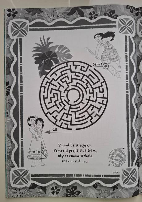 Vaiana omaľovánky a4 s nálepkami, 