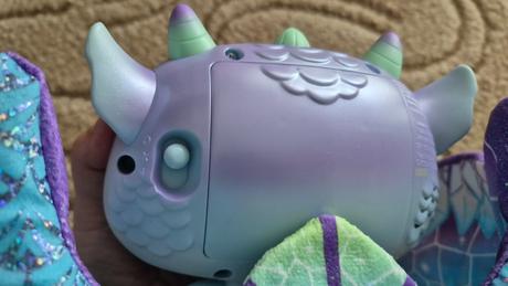 Snežný drak furreal,