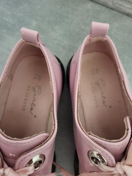 Poltopánky reserved, reserved,28