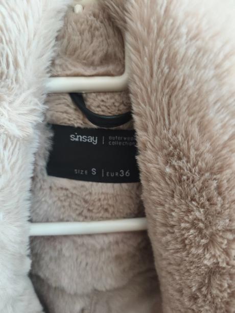 Koženkova bunda, sinsay,s