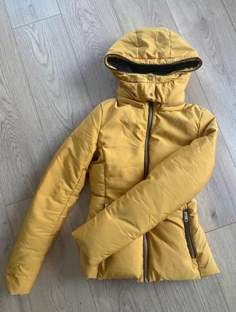 Zimná bunda, zara,32