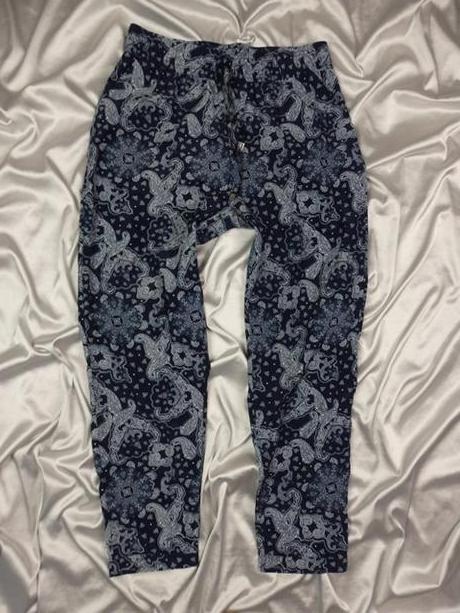 Kvalitné letné nohavice, 40